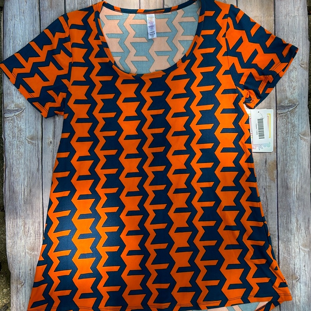 LuLaRoe Classic T